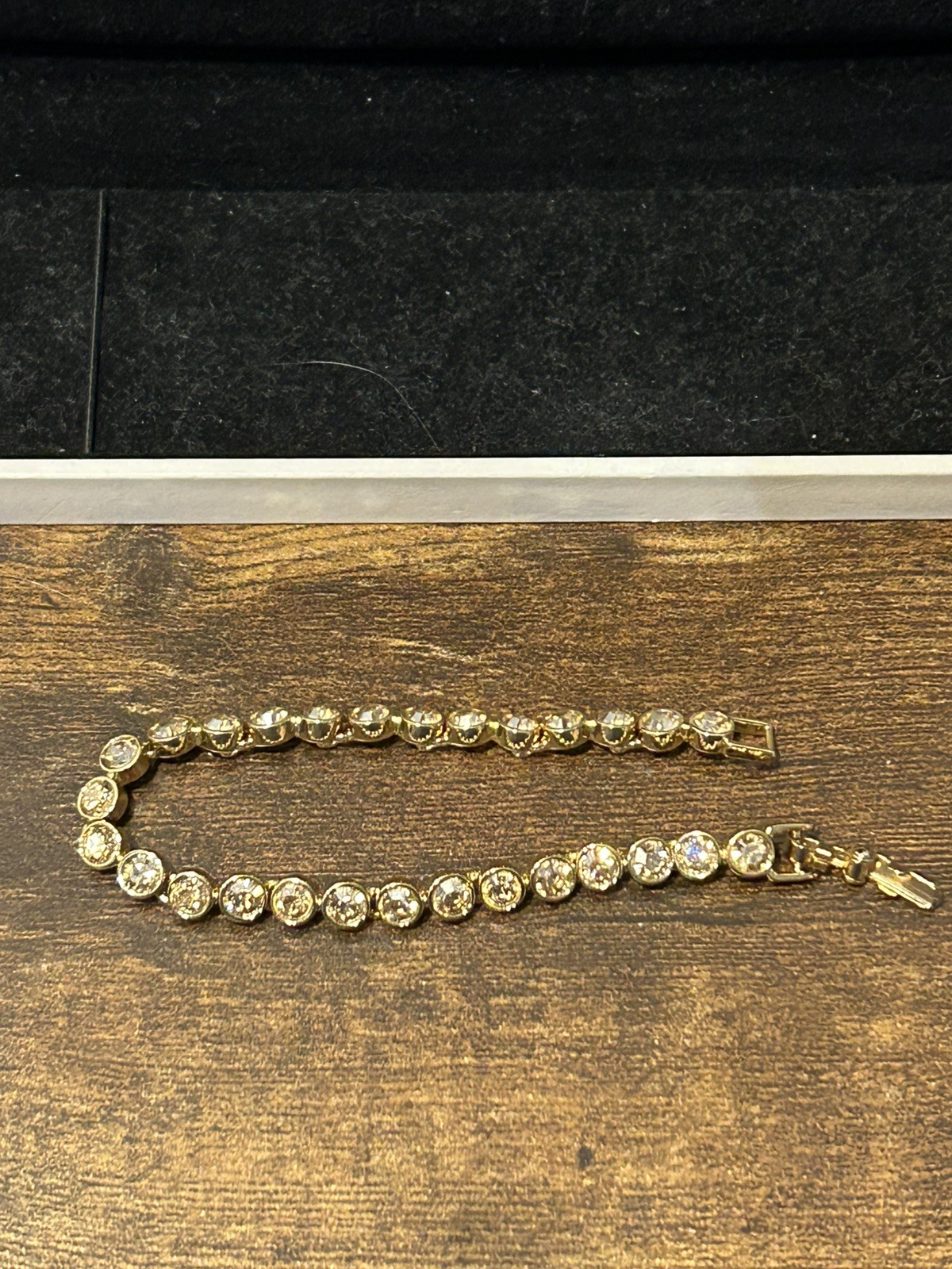 Stunning Swarovski Champagne Yellow Gold Plated Tennis Bracelet 17.5cm approx