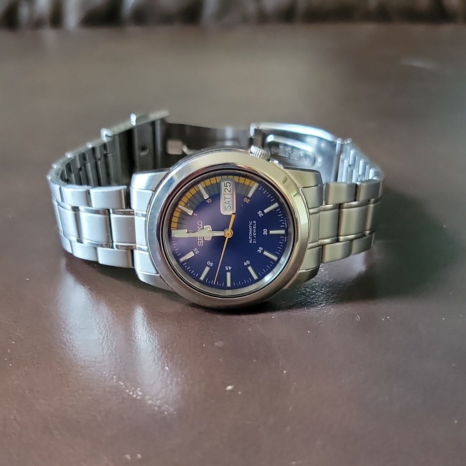 Seiko 5 Men’s Automatic 21J Blue Dial Day/Date Stainless Steel Bracelet