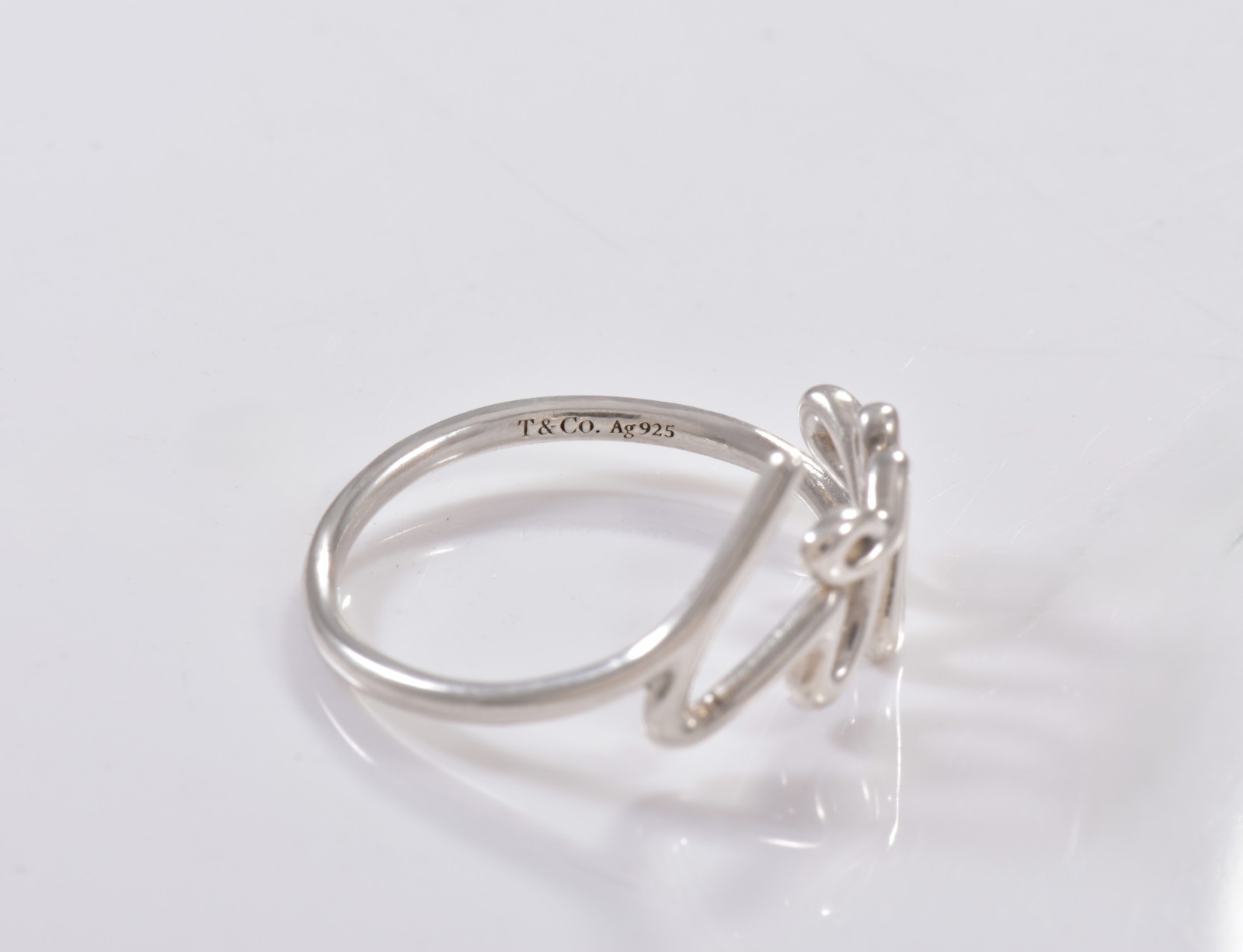 Size 8 Tiffany & Co Sterling Silver Paloma Picasso Graffiti Love Ring in Pouch