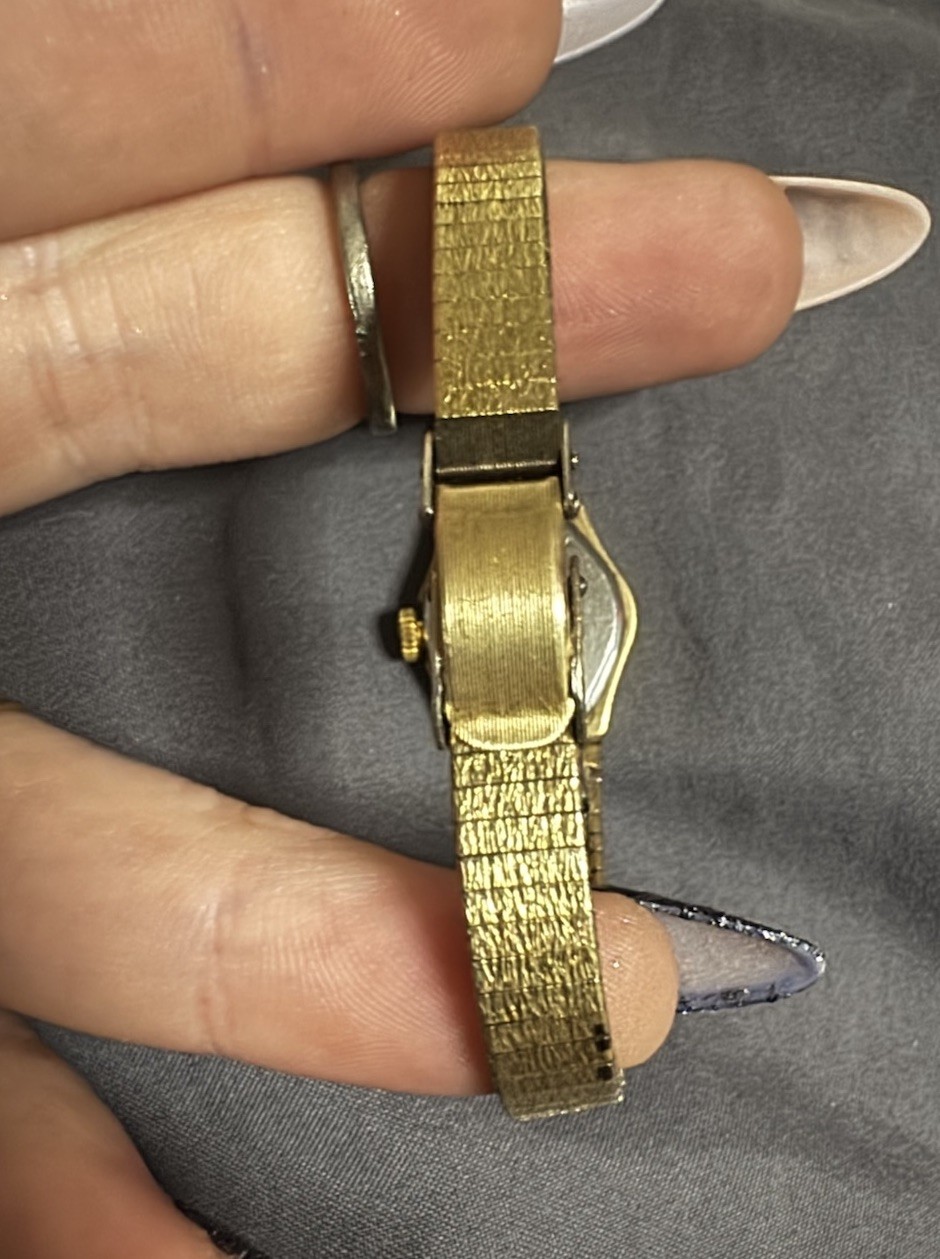 Vintage 10k RGP Waltham Ladies Gold watch elegant hidden Fold clasp rare find