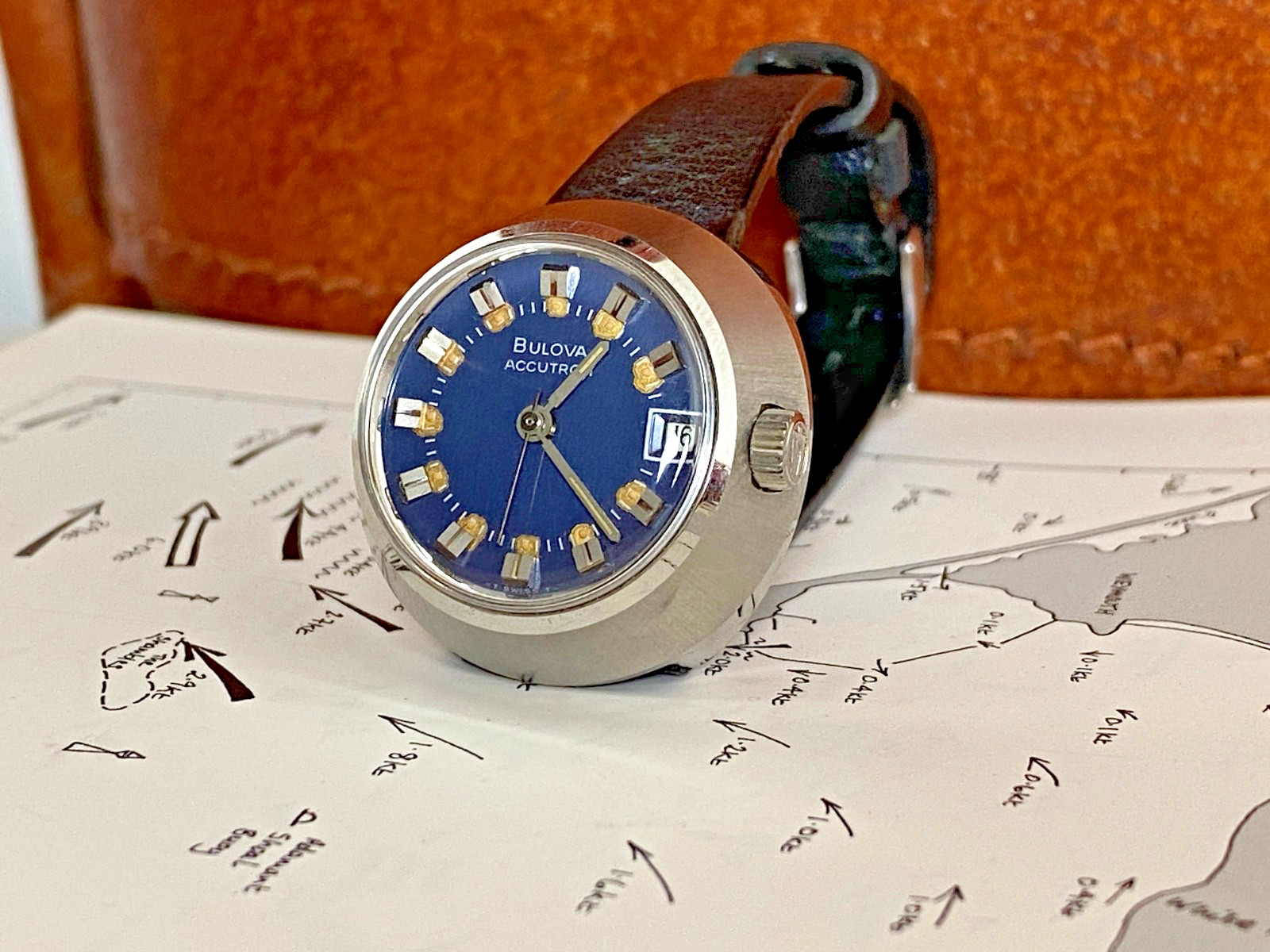 BULOVA ACCUTRON Sputnik 2302 1971 Mid-20th Century Lady’s Vintage Watch