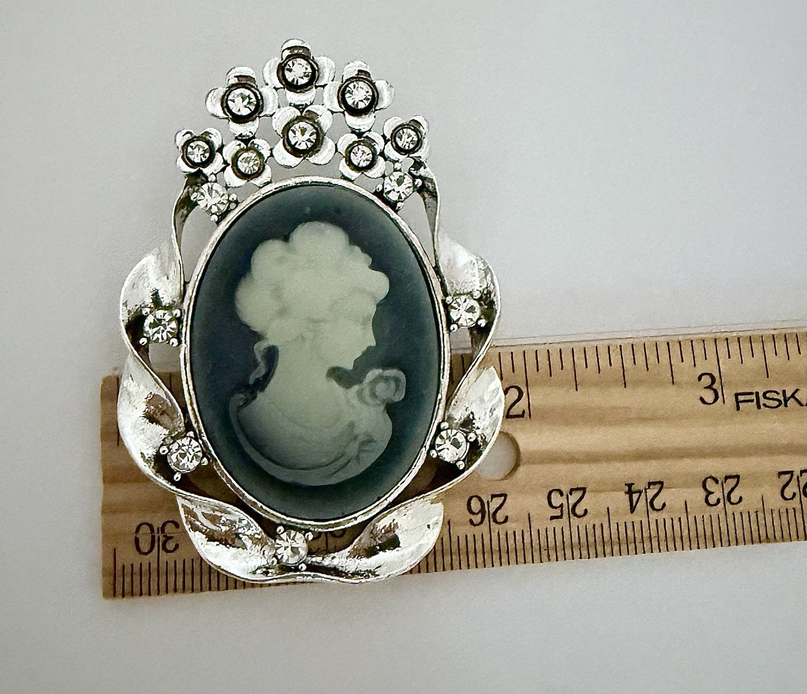 Vintage Inspired Cameo Brooch Pin – Silver Tone with Rhinestone Accents
