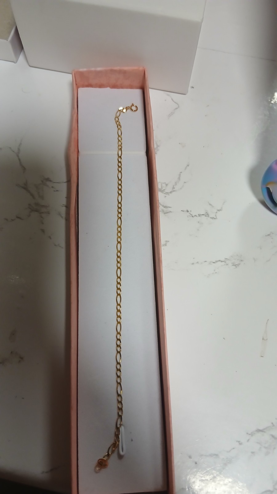 9ct Yellow Gold Bracelet.