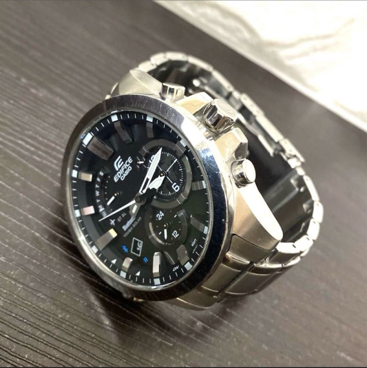 Operational Item EDIFICE CASIO EQB 510 Bluetooth