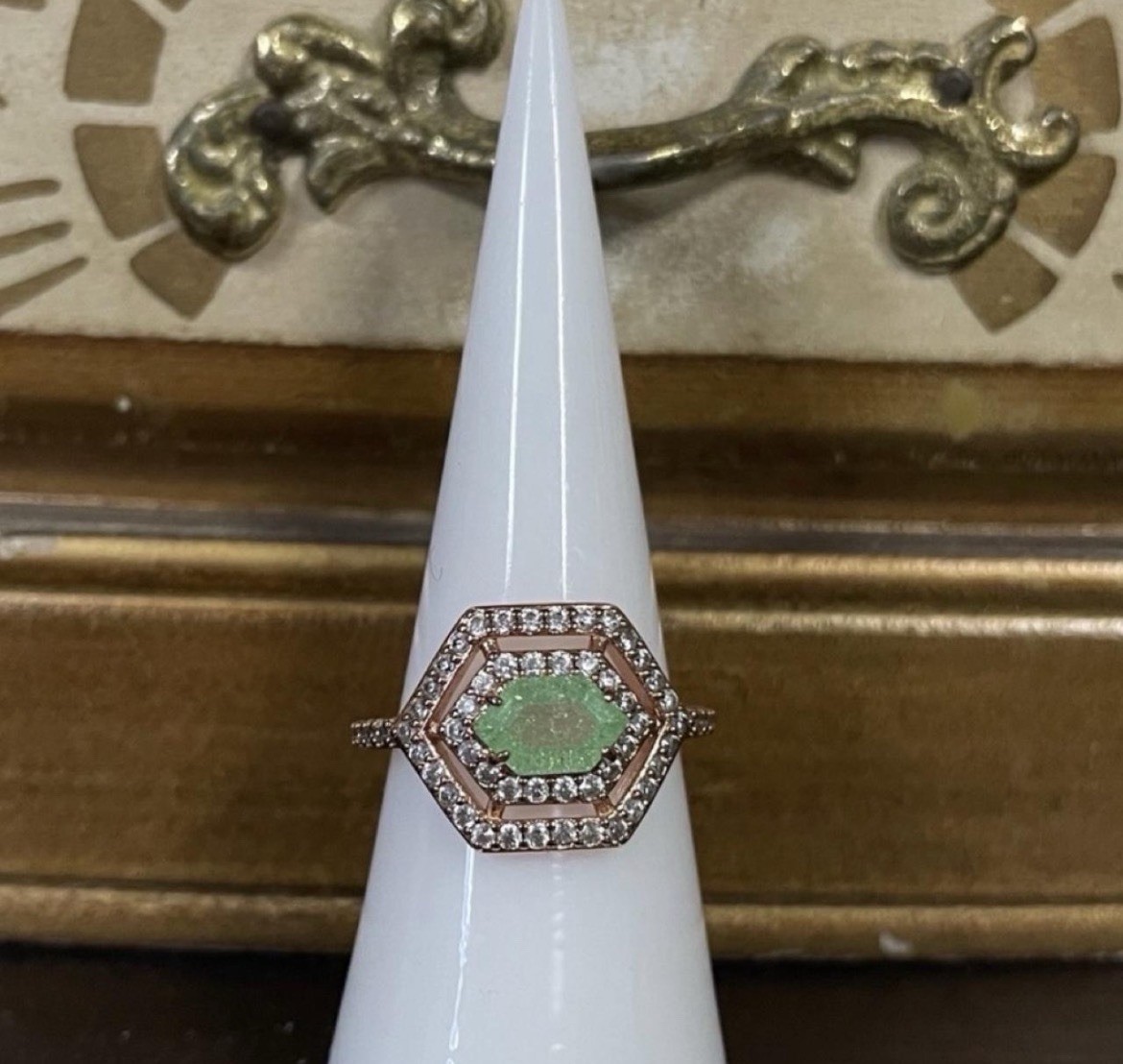 Bomb Party Ring Size 6 Unspoken Dreams Lab Created Ice Green Crystal RBP5499