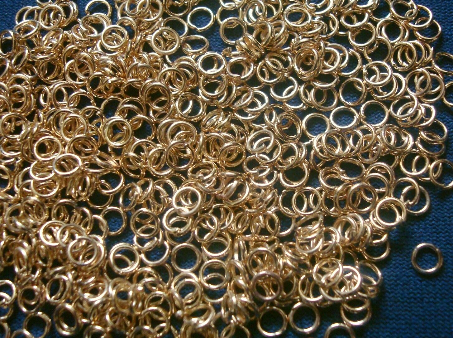Jump rings open 4mm gold plated 20 ga round wire 500 pcs jewelry charms FPJ028