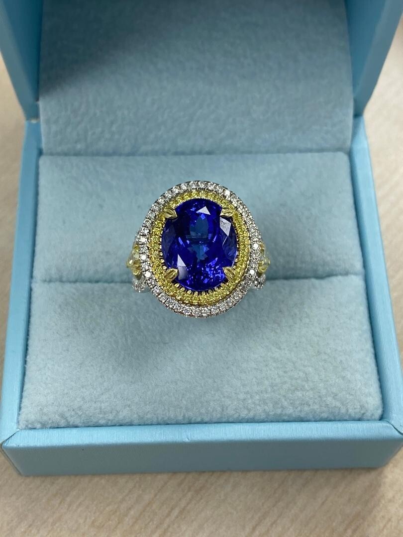 GIA 7.71CT Oval Brilliant Cut Tanzanite Diamond Ring 14k White Gold 9.59 TCW