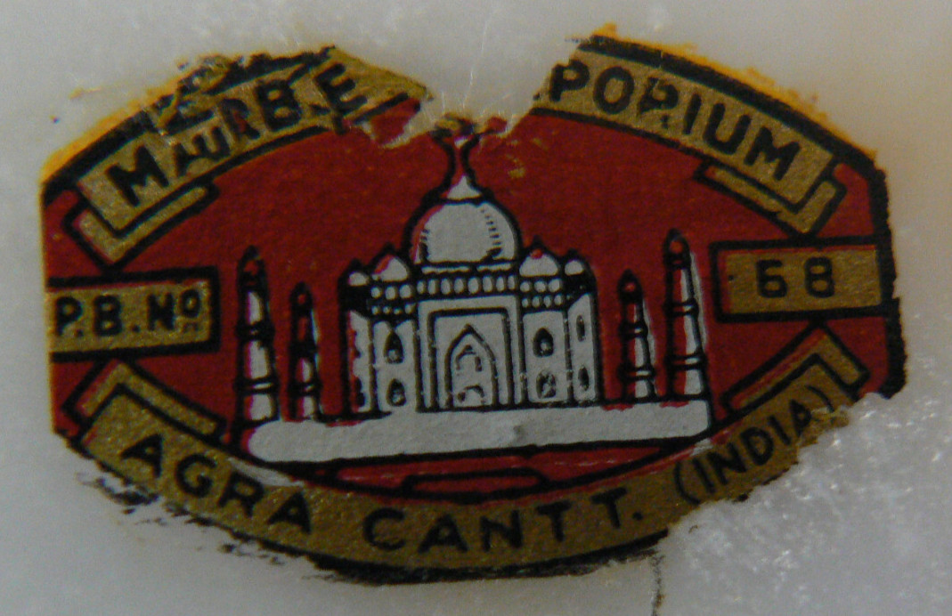 Marble trinket box Taj Mahal Pearl & Jade Inlay Agra India 4.5″X 3.5″X 1.5″