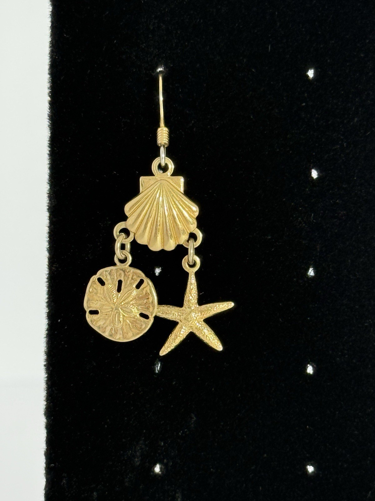 Vintage Beach Themed Dangle Earring Shell Starfish Sand Dollar Coastal(1 Earring