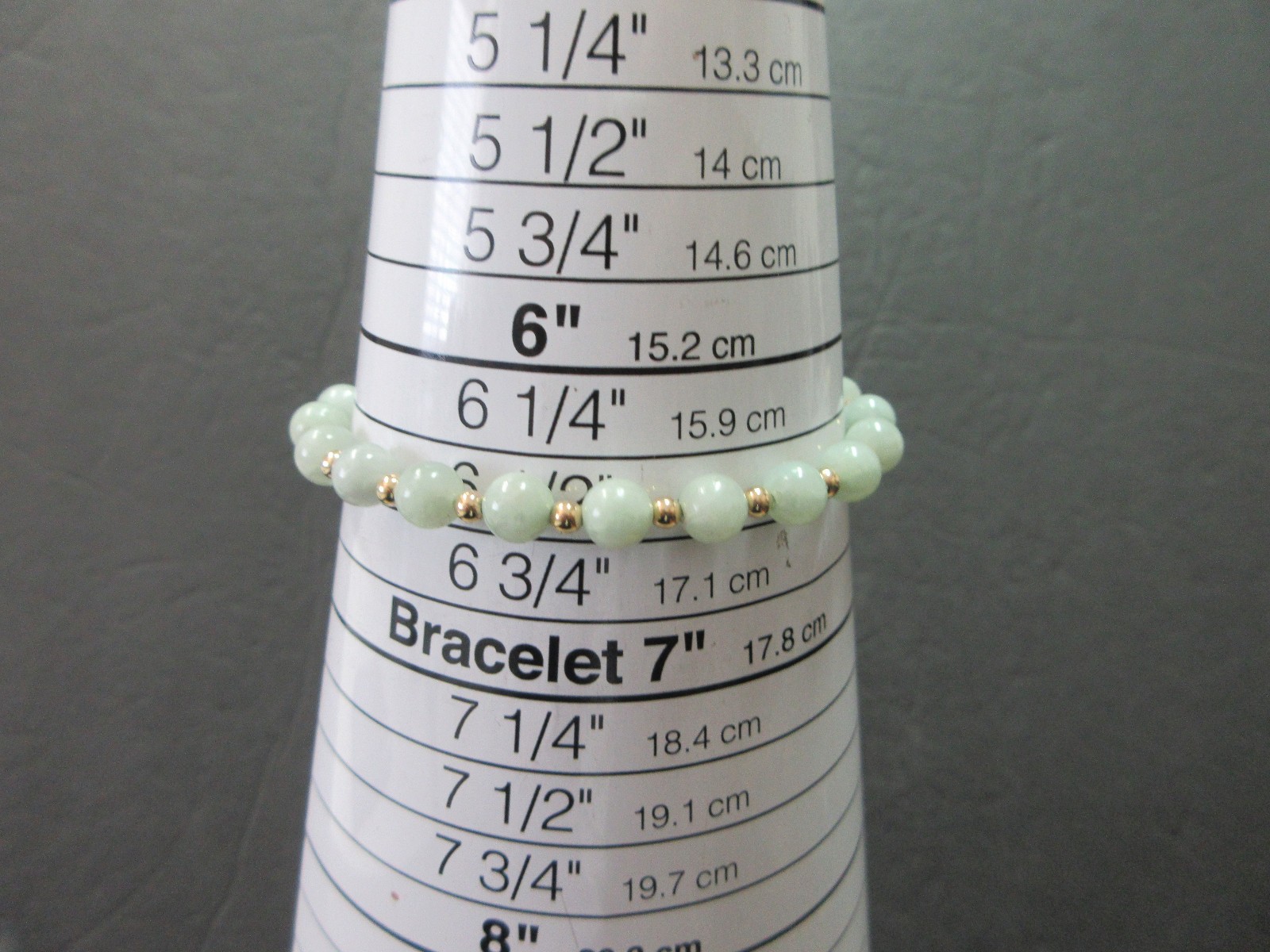 6 7/8″ 14k Foam Green Jade Beads 14k gold beads Bracelet 8.22 Grams