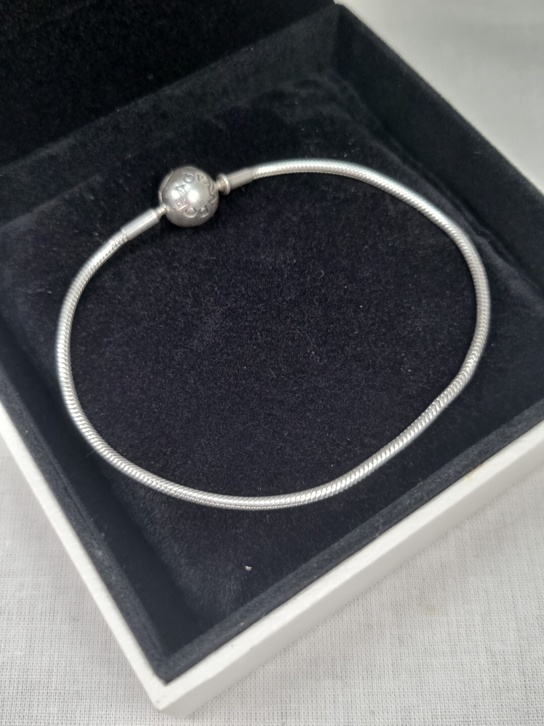 Pandora Sterling Silver Essence Bracelet, Great Condition, 20cm, Boxed