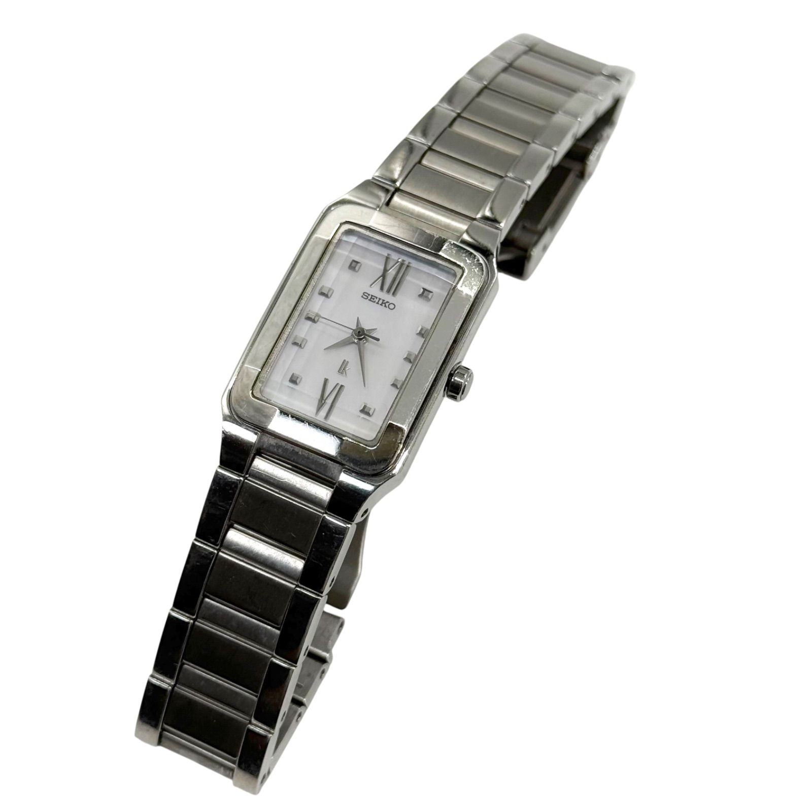Working SEIKO LUKIA wristwatch shell dial square silver ladies quartz QZ 3 hands