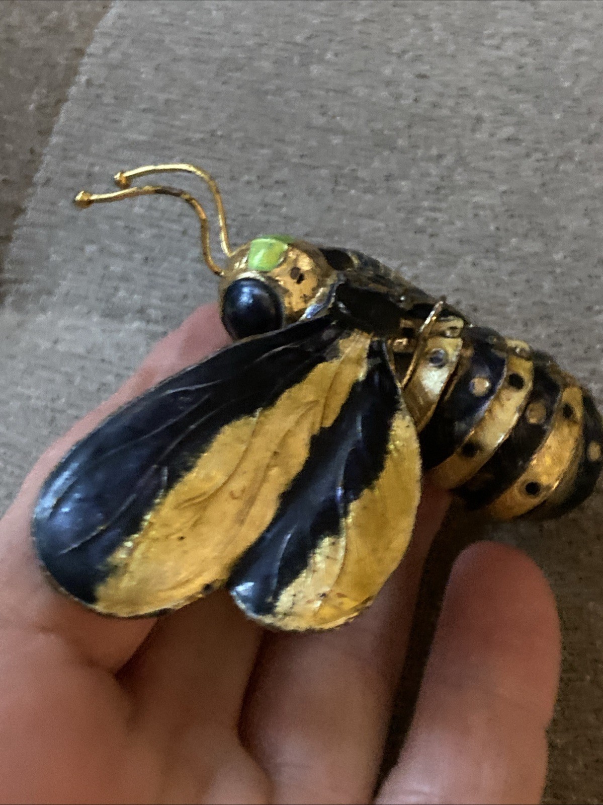 ARTICULATED ENAMEL BUMBLE BEE FIGURE SCULPTURE Ornament