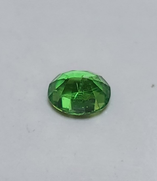 6.7 x 5.3 x 4.7 mm 1.25 ct. loose oval cut natural Tsavorite Garnet