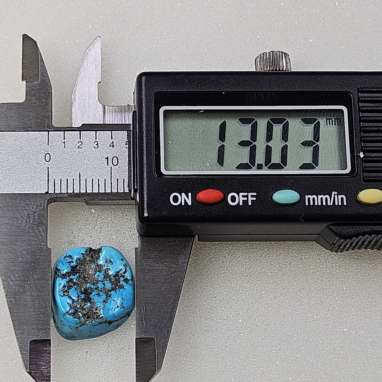 Estate 6.8 Carat Freeform Turquoise Nugget Cabochon Seafoam Unbacked Navada TQ