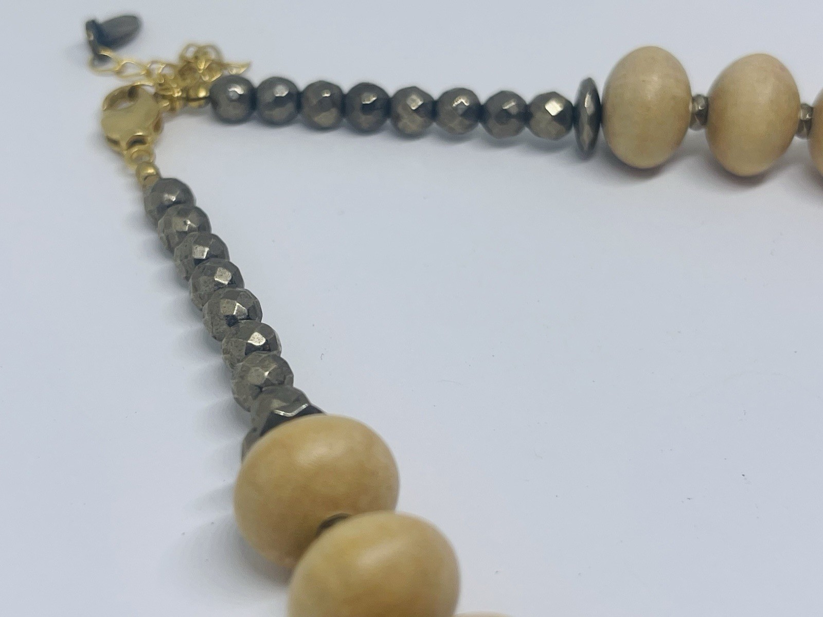 Vintage Betsy Pittard Designs BPD Horn Wood Acrylic Beaded Necklace Boho Bliss