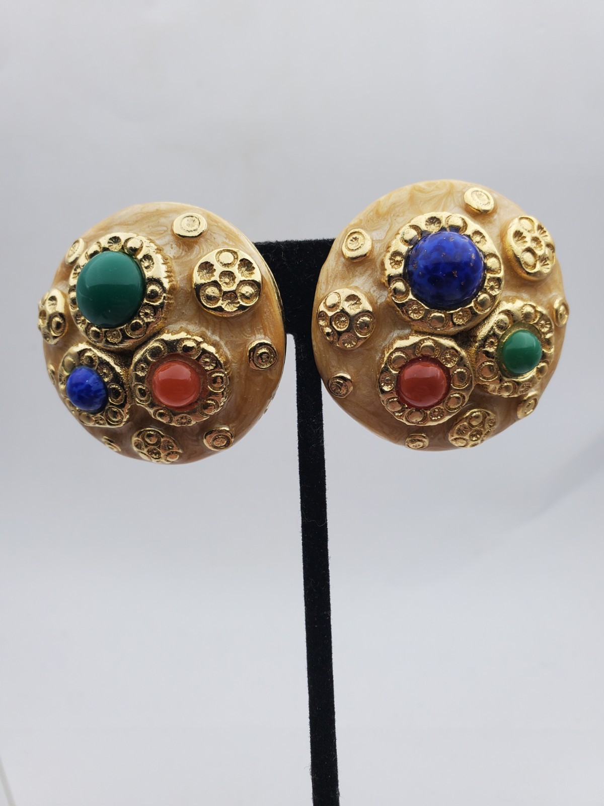 Vtg Mogul Earrings Colorful Cabs Enamel Red Blue Green Gold Tone 1.5″ Signed RLF