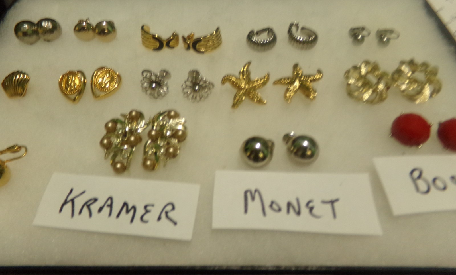 ESTATE FIND 14 PAIRS EARRINGS SOME SIGNED