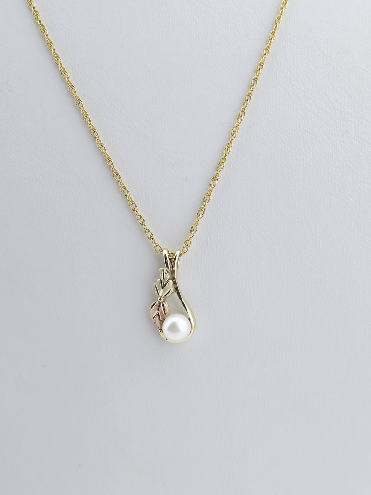 10K & 12K Black Hills Gold Leaf PEARL PENDANT on 14K GF NECKLACE 18.25″ RGC sign