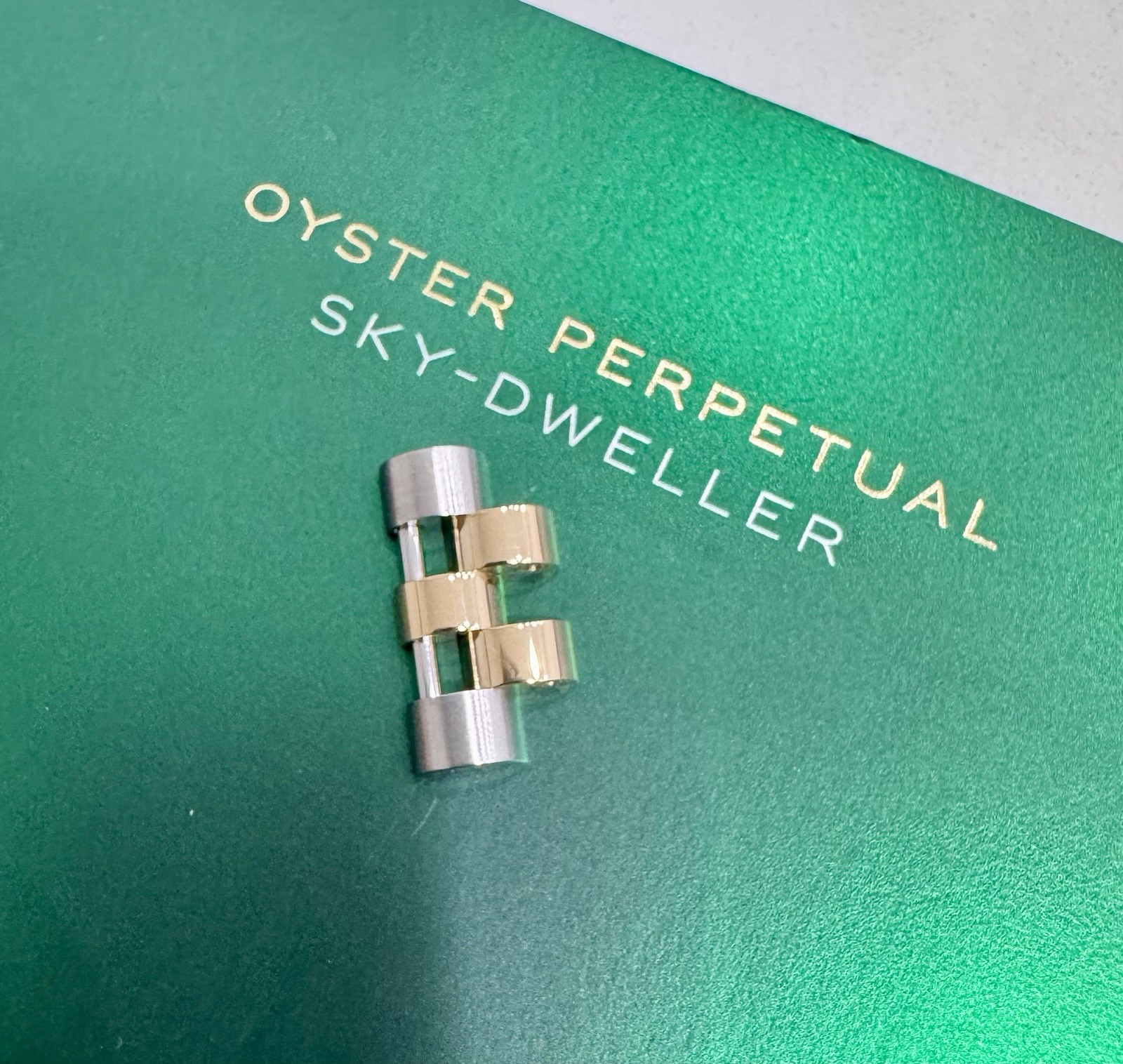 OEM Rolex Sky Dweller 326933 336933 17mm Jubilee Link 18k Yellow Gold SS *MINT