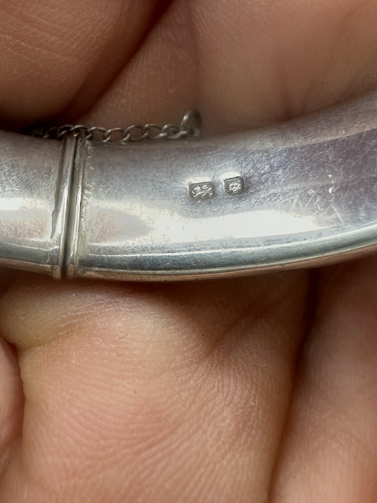 Sterling .925 Silver Hallmarked Solid Engraved Design Bracelet Ship Worldwide