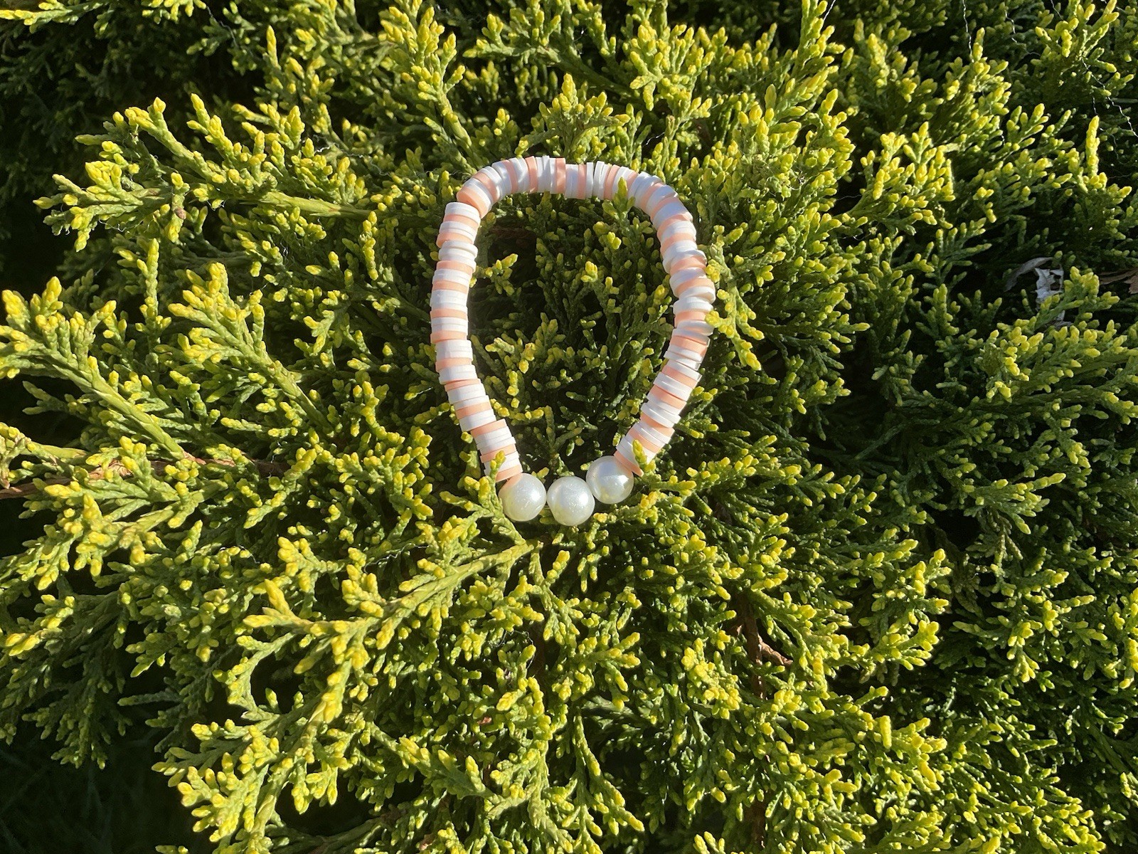 White And Peach Bracelet With 3 Pearls!