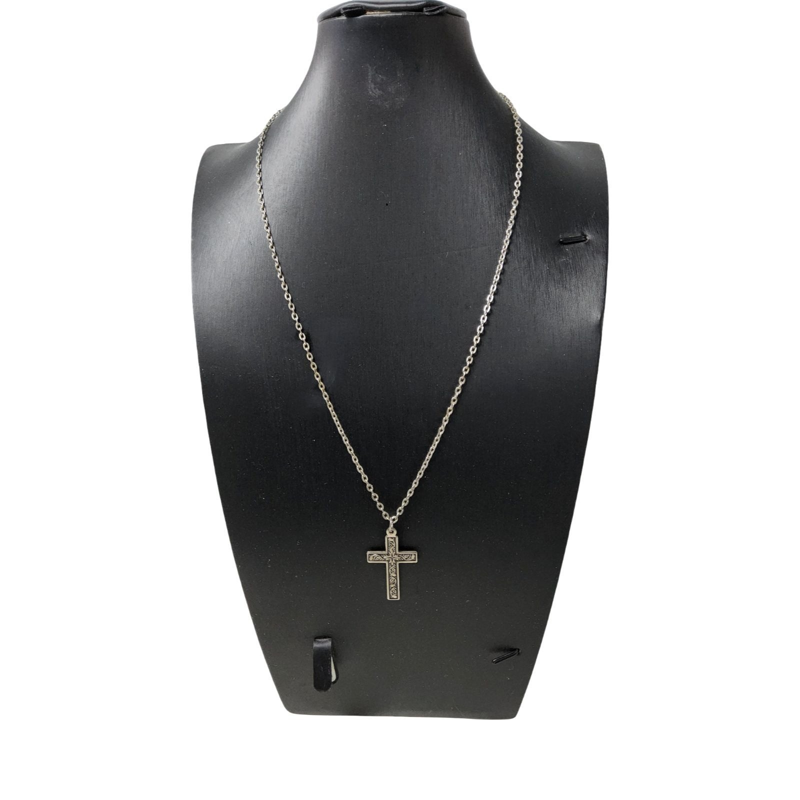 Vintage 10″L Chain Link Necklace W/Swirl Design Cross