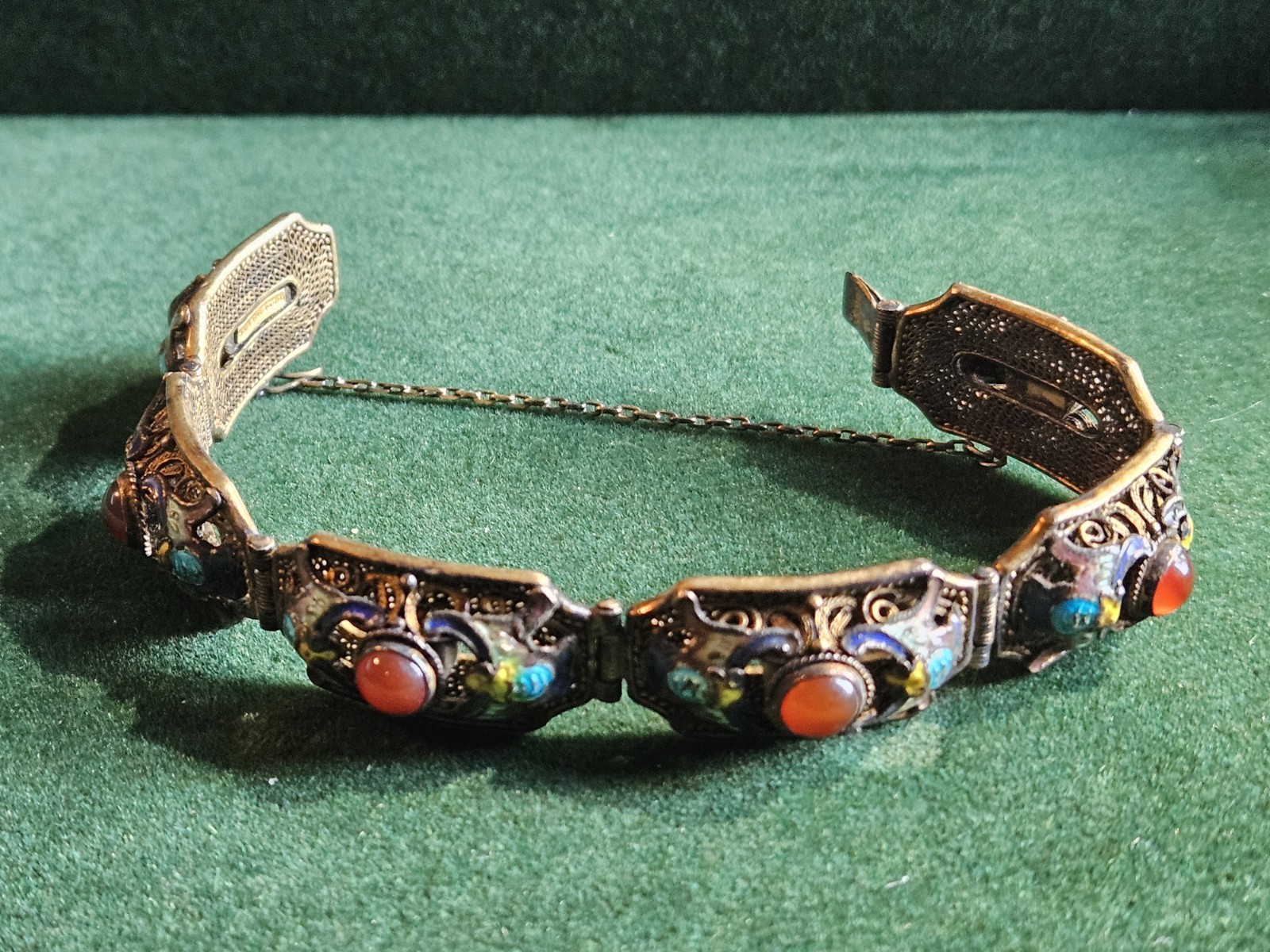Vintage Chinese Gilt Silver filgeree Cloisonne Carnelian Bracelet 7 1/8
