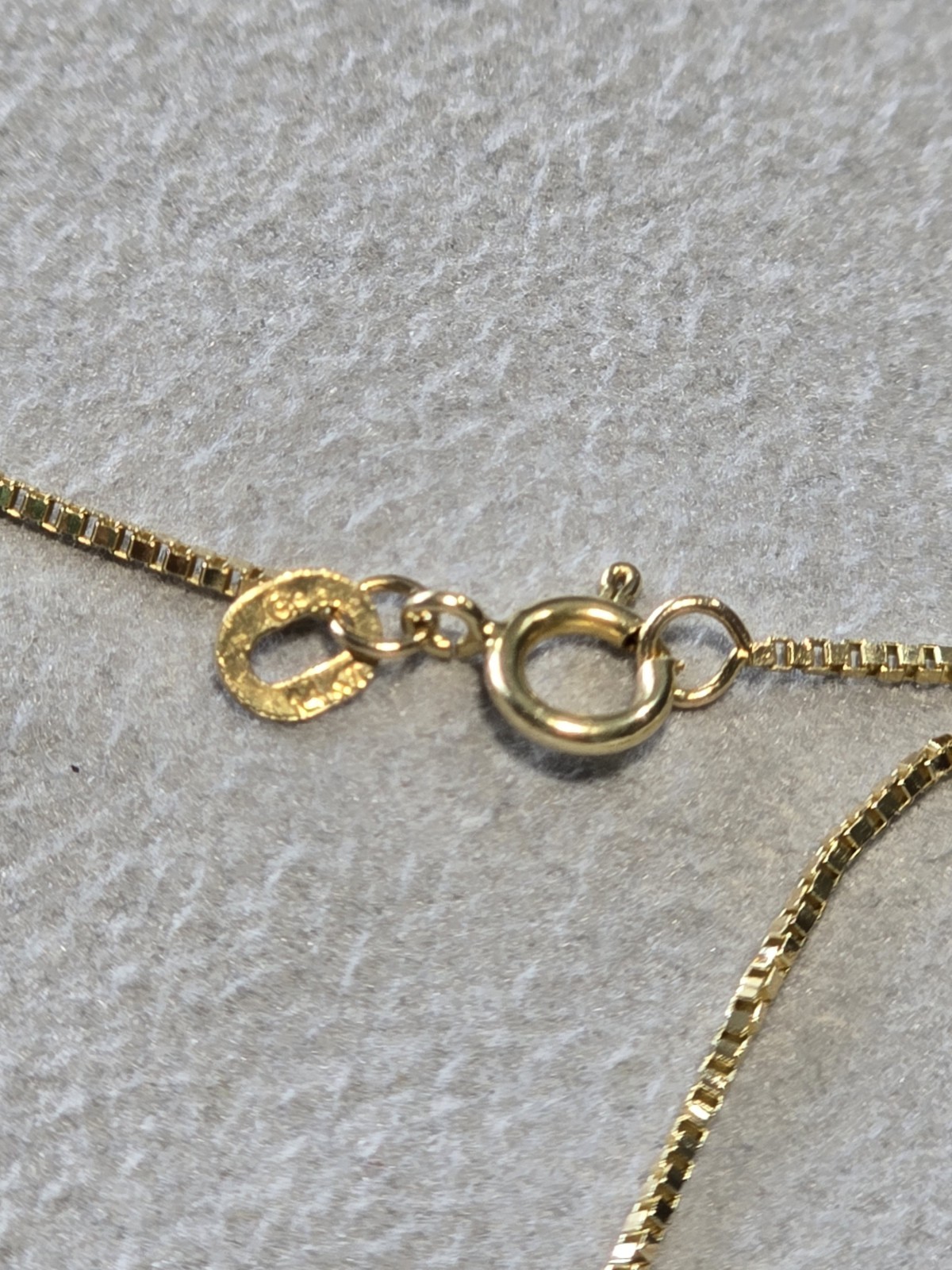 14k Yellow Gold Box Link Necklace 3.80 grams 14kt 34″ Long