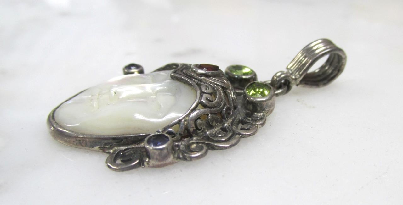 Mother of Pearl & Gemstone Sterling Silver Dangle Pendant 13.4g ~ 12-G866