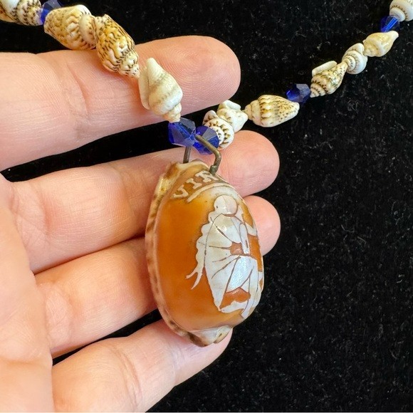 Vintage Necklace & Bracelet 2 Piece SET Carved Cameo VIRGO Conch Shell Pendant