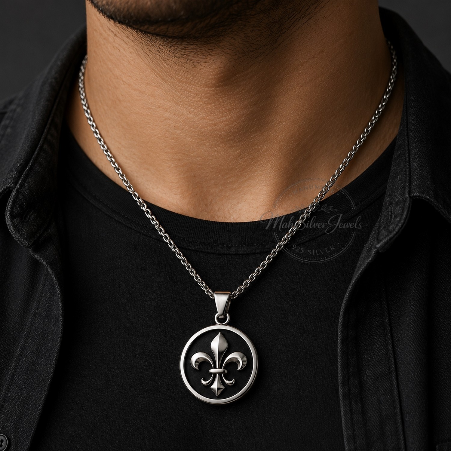 Handmade Sterling Silver Fleur De Lis Pendant Unisex Round Jewelry MR018