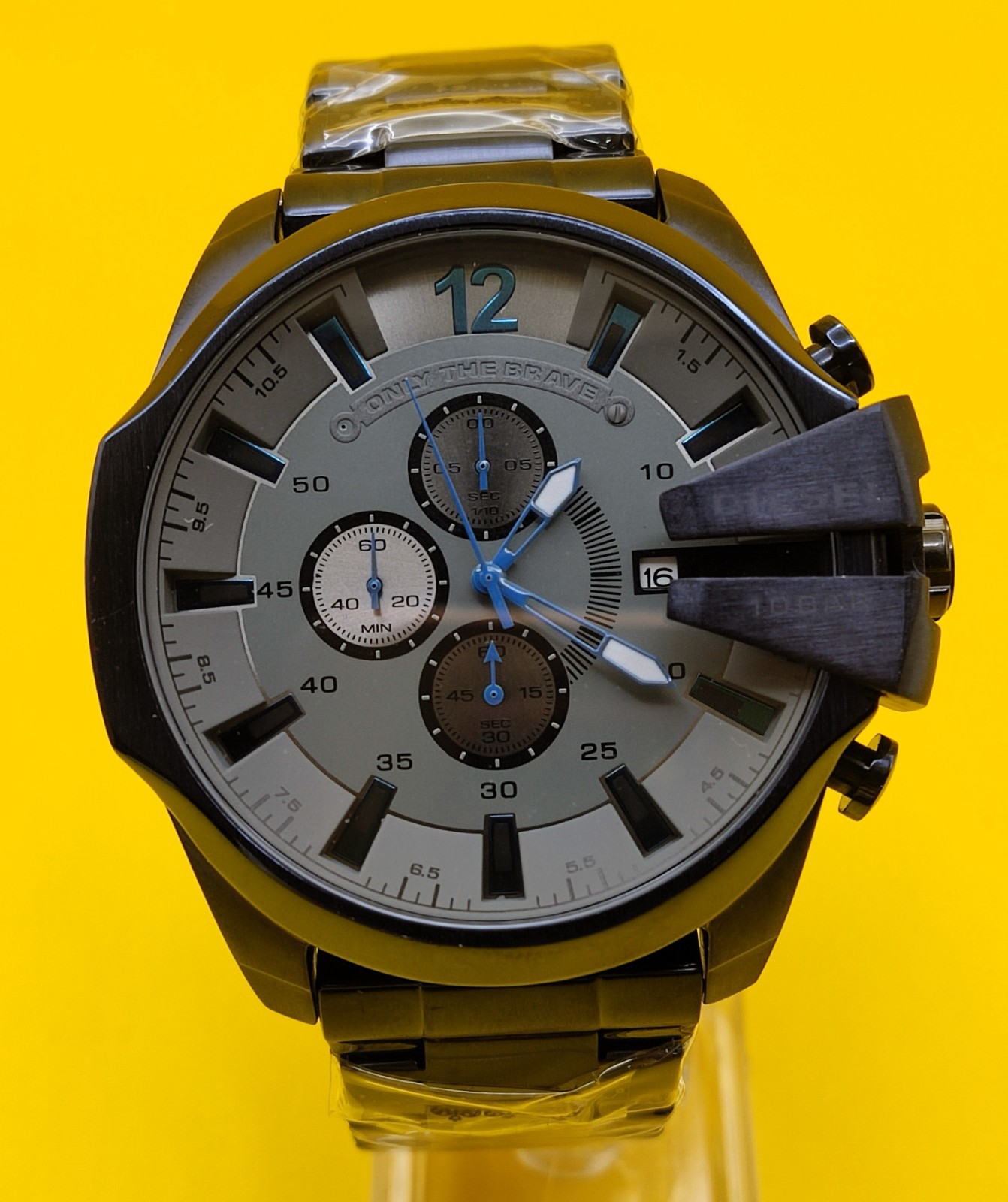 Premium Diesel Only The Brave 10 Bar Gray Dial Refurbished Men’s Wrist Watch