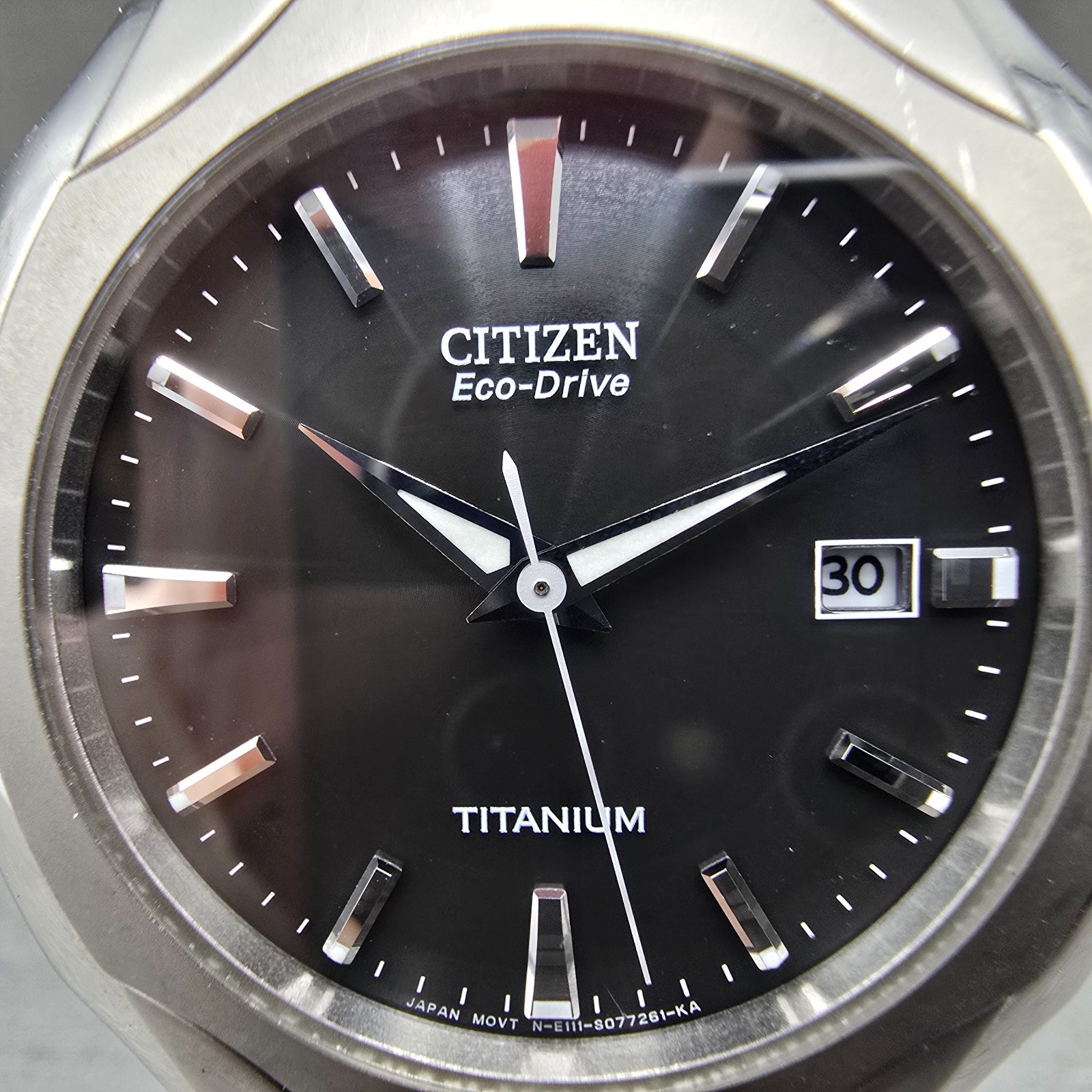 Citizen Eco-Drive Watch Men 38mm Black Dial Titanium Date E111-S049610 Runs
