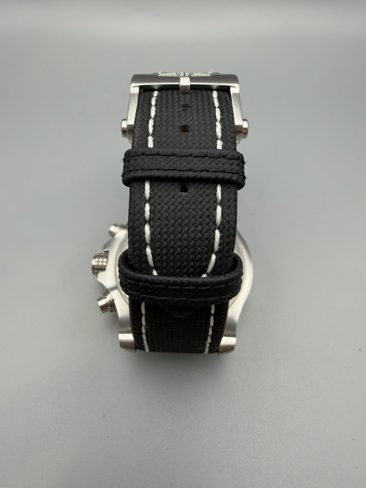 Breitling Avenger A24315101B1X2