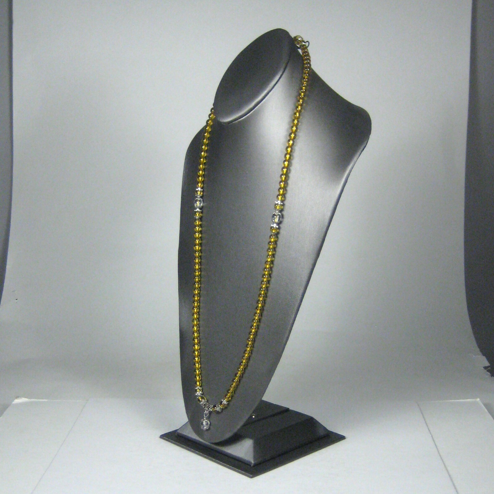 Necklace Womens Silvertone Stretch 30 Inch Yellow Clear Beaded Strand String