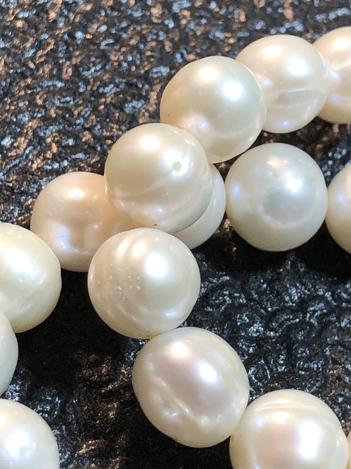 Estate 16” 8.7mm-10mm Pearl Necklace Nacre Creamy,Pink Yellow Hues Weight 44.54g