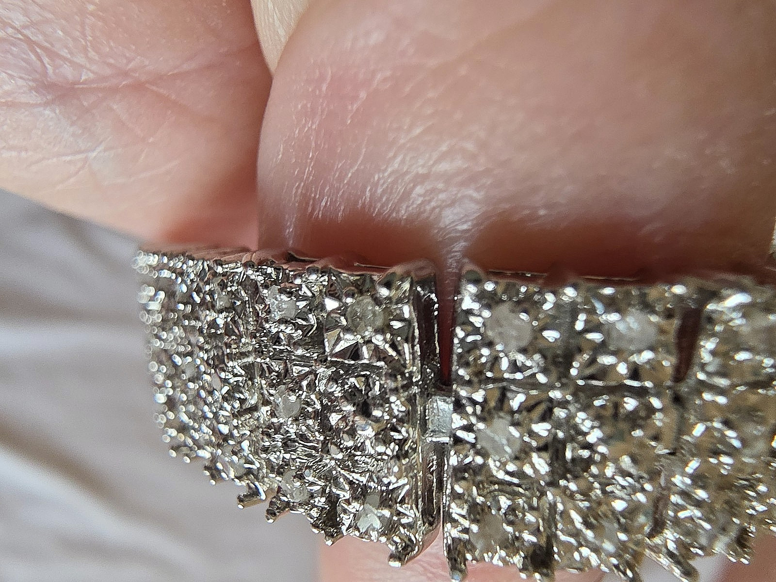 Rhinestone Tennis Bracelet Triple Row Silver Tone Box Clasp 7″ Vintage