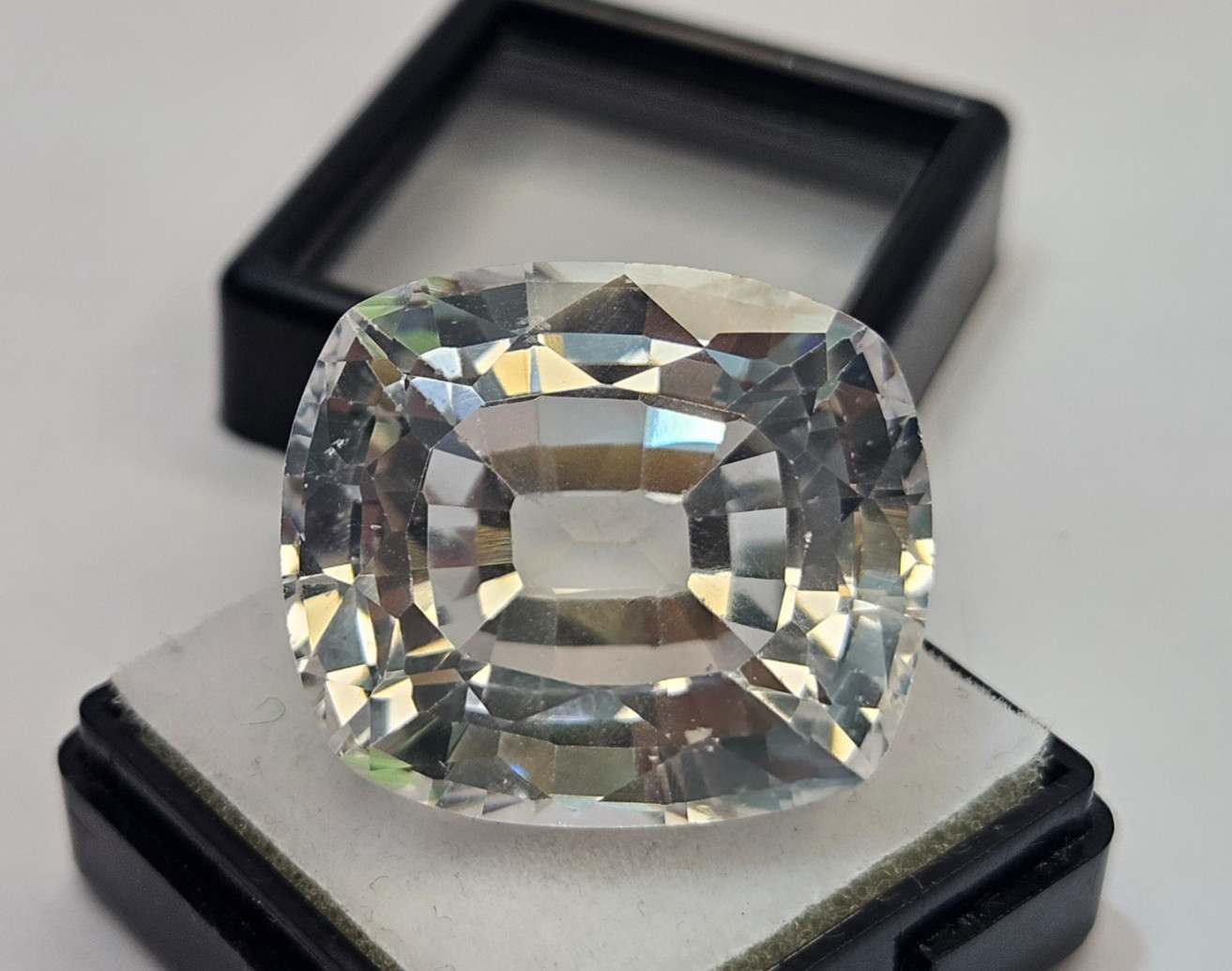 Cushion Cut 65+ Ct White Sapphire NATURAL For Pendant Making Loose GEMSTONE