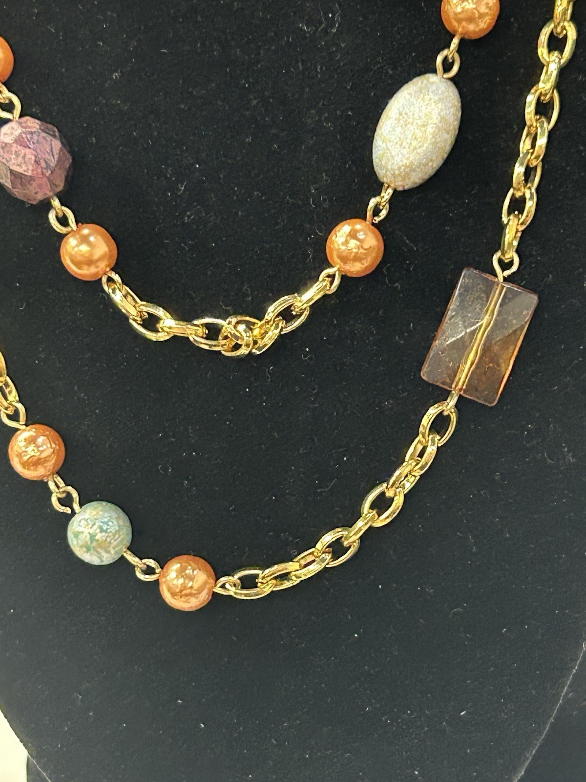 Beautiful vintage art glass layering necklace