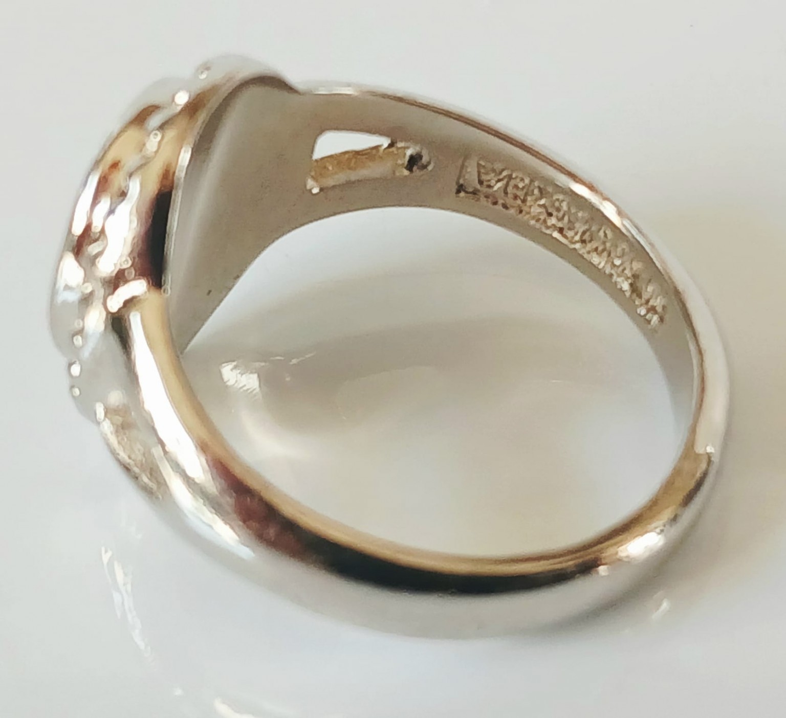 Wedgwood Jasper Lilac and Green Ring – Jewellery – Jasperware