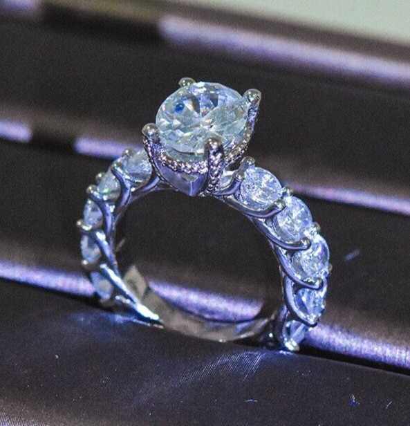 2CT Oval Cut Simulated Diamond Ring Silver Plated Unique Ring For Valentine Gift