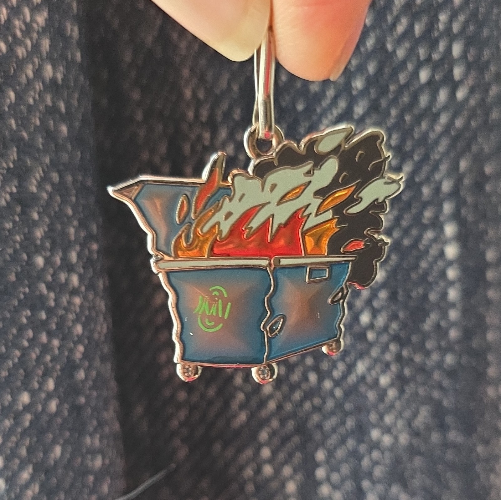 WMSPEAR Enamel Dumpster Fire Zipper Pull 2021