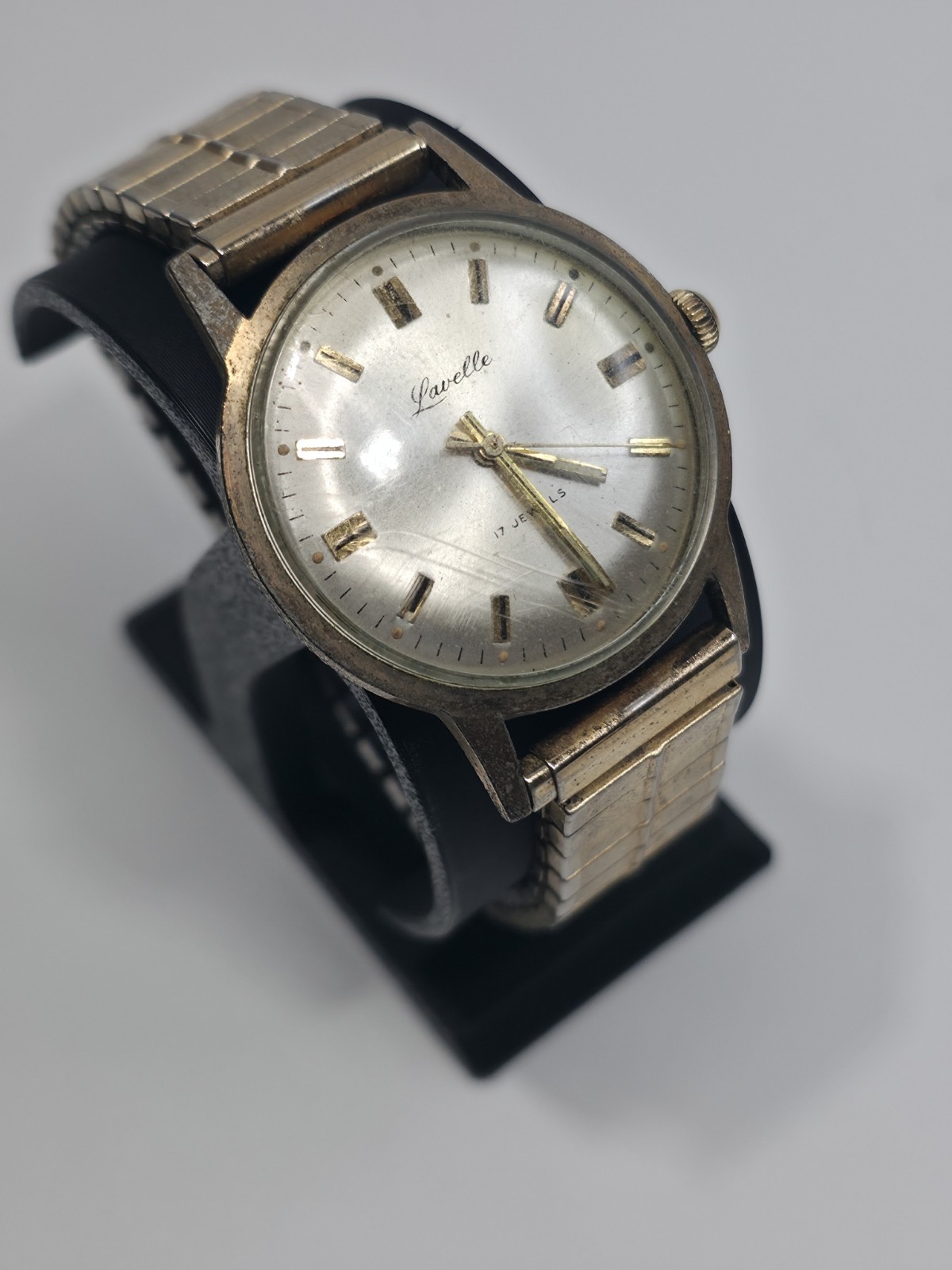 Vintage Lavelle 17 Jewels Manual Wind Watch – Standard Time 177 Movement – RUNS!