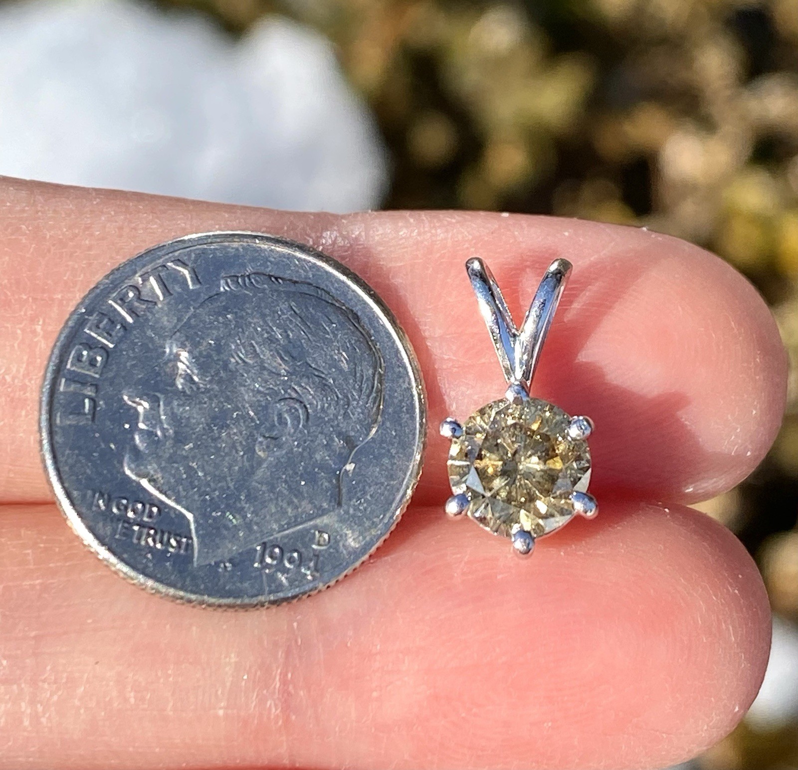 0.98CT 100% Natural Yellow Diamond Solitaire Platinum Pendant