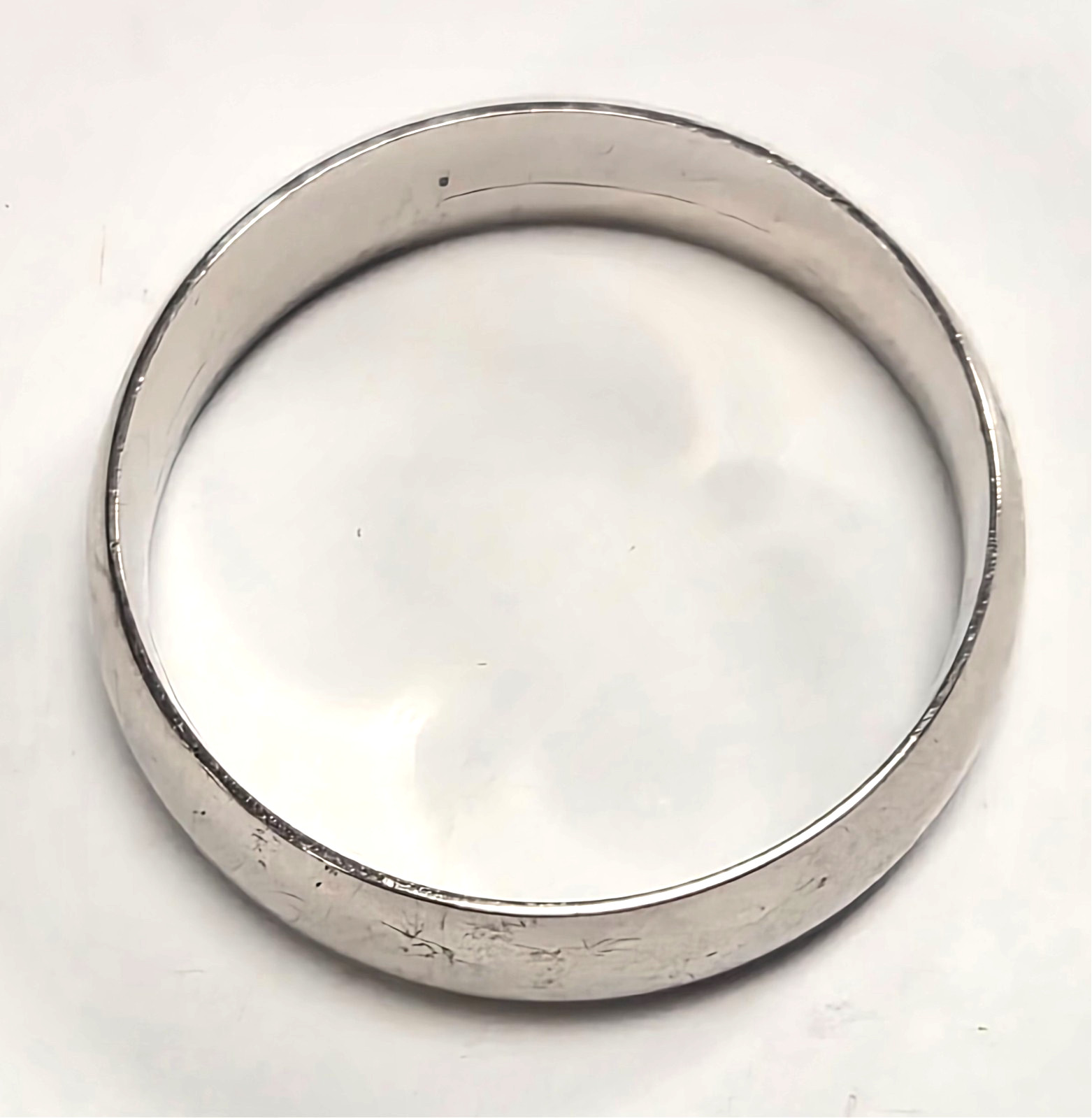 Estate 925 Sterling Silver Plain Wedding Band Ring Size 9
