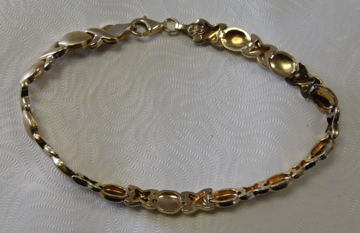 NEW Ladies 10k Yellow Gold XO Finish Bracelet, 7 inches, 4.1g