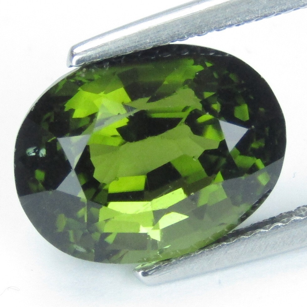 6.16Cts Genuine Amazing Natural Green Tourmaline 12.2×9.4mm Oval Shape