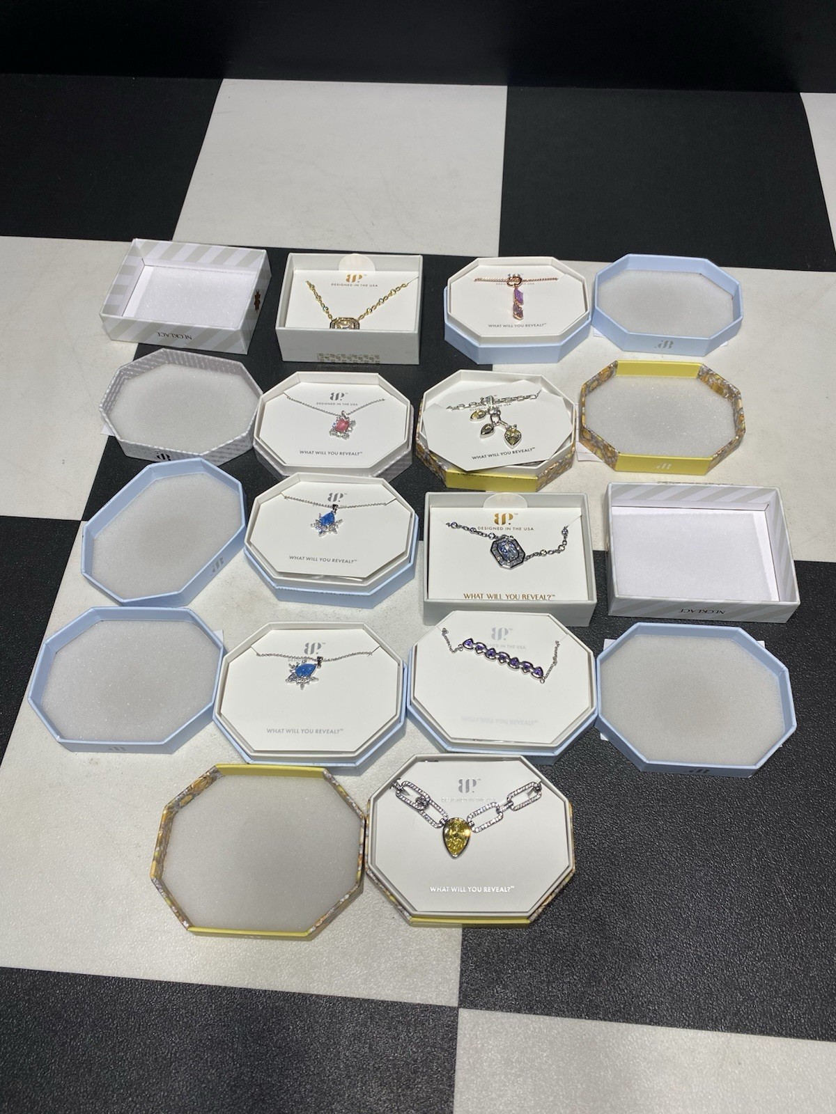 Bomb Party Jewelry Lot 9 Piece Lot ! One Price !