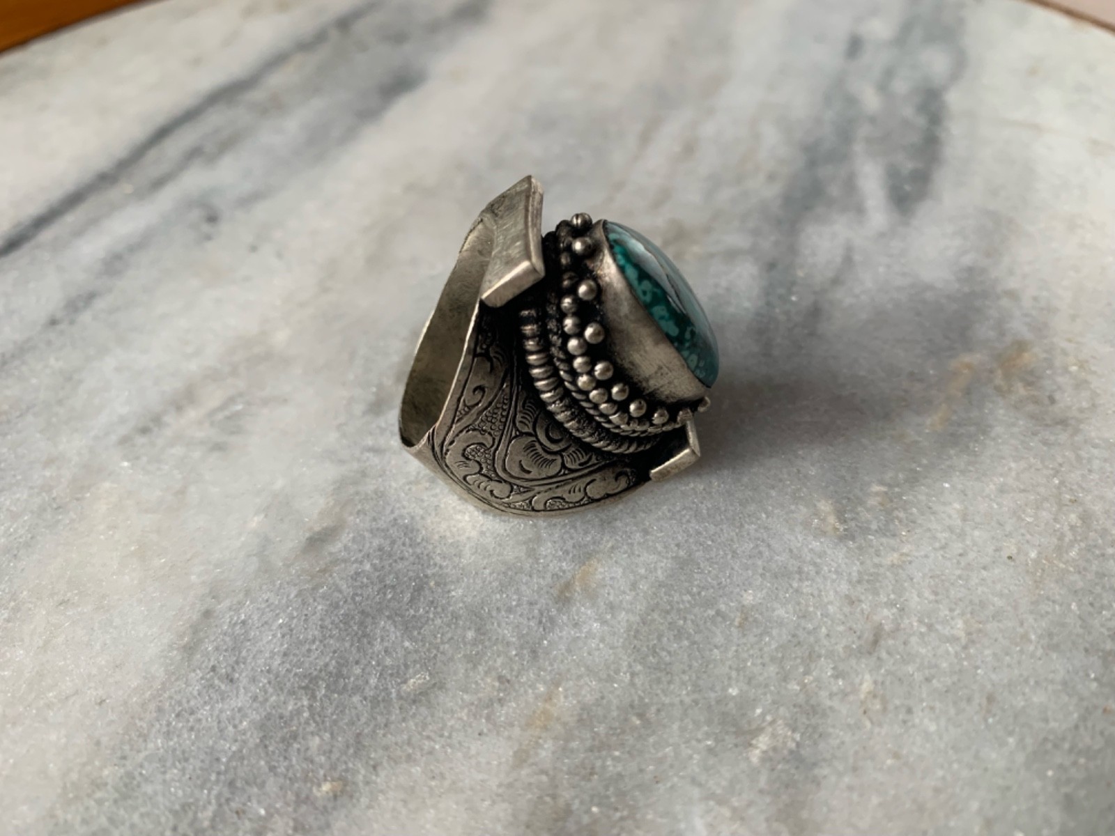Vintage Tibetan Silver Hand Crafted Turquoise Ring Approx 20mm Size 10 Ring2
